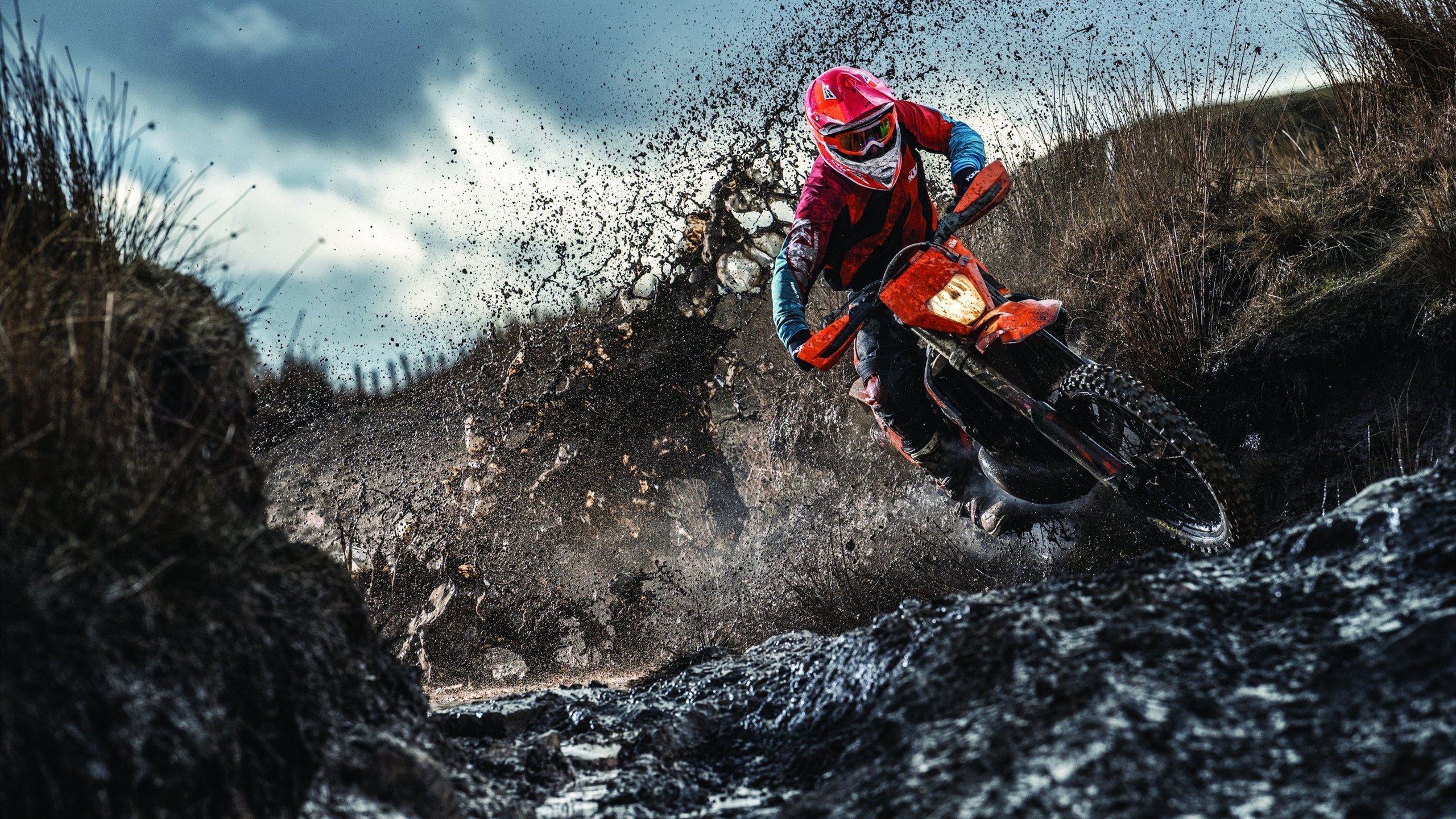 爱游戏体育在线app-科比的残疾幼年到篮球天王的非凡成长故事，科比生涯受的所有伤